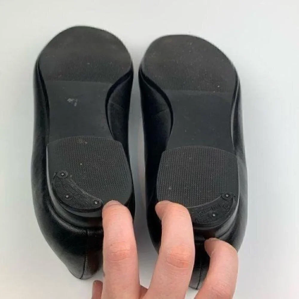 Trotters flats 9.5 black leather loafers ballet